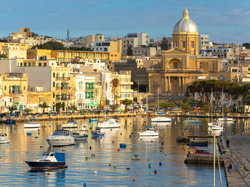 Мальта готовит восстановление туристической индустрии путем введения "безопасных коридоров" с другими странами