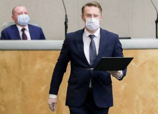 Мурашко заявил, что все выплаты работающим с коронавирусом медикам за апрель завершены