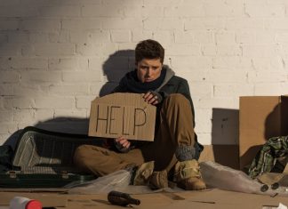 Пандемия и кризис сведут на нет усилия по борьбе с мировой бедностью, обнищание грозит 60 миллионам человек