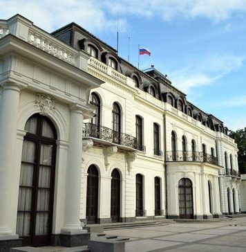 Посольство РФ в Чехии потребовало дать охрану своему сотруднику из-за угроз в связи с «рициновым делом»