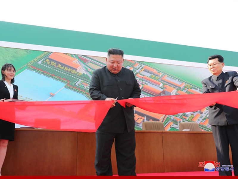 Путин наградил Ким Чен Ына медалью Победы, хотя тот не воевал и не был партизаном