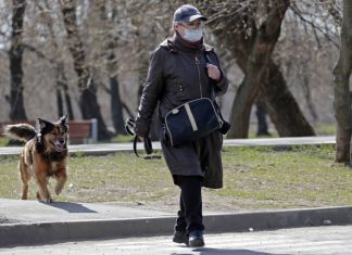 Роспотребнадзор направил в субъекты РФ рекомендации для поэтапного снятия ограничений