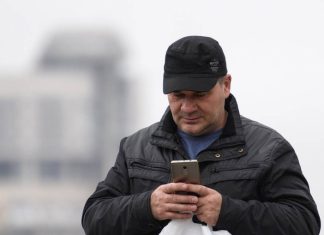 Россияне смогут бесплатно переводить до 100 тыс. рублей в месяц по номеру телефона