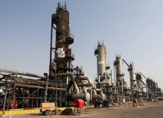 Saudi Aramco повысила июньские цены на нефть