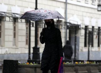 Собянин просит москвичей ответственно отнестись к первому этапу смягчения ограничений