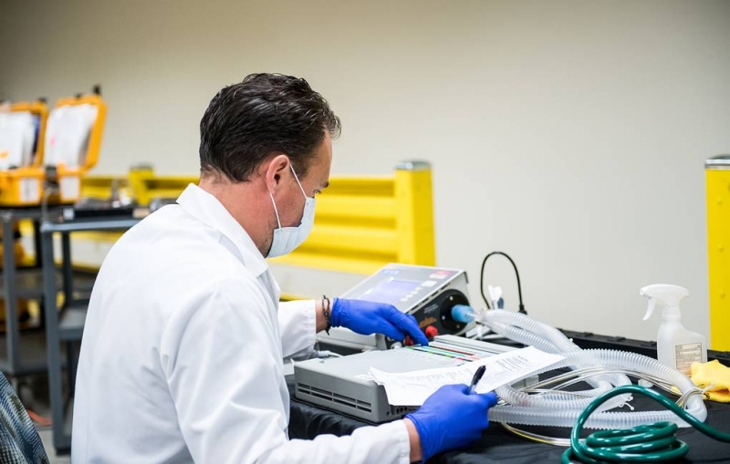 США предоставят России 200 аппаратов ИВЛ

