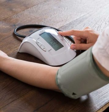 Домашняя медтехника. Тонометры.