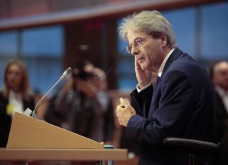 В Еврокомиссии заявили, что ЕС вступил в глубочайшую рецессию в своей истории