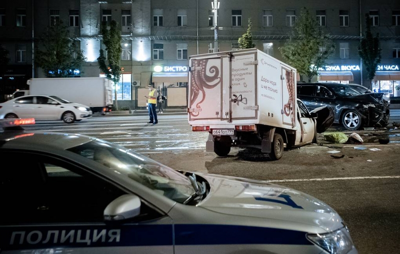 Адвокат родных погибшего в ДТП с Ефремовым опроверг согласие принять от него компенсацию

