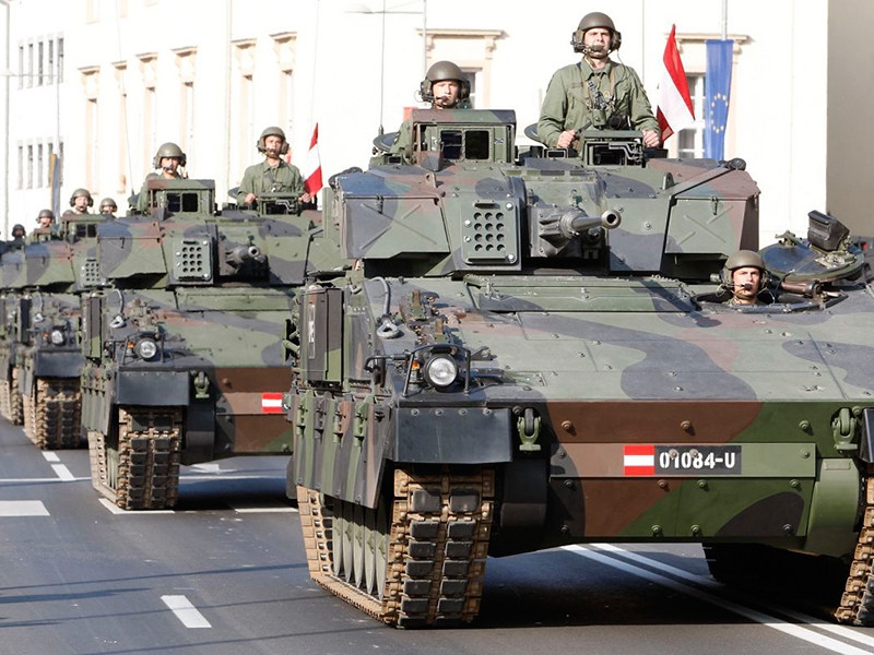 Австрийского экс-полковника, осужденного за шпионаж в пользу ГРУ, освободили досрочно