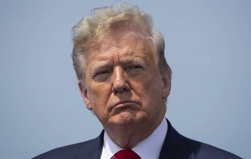 Bloomberg: Трамп не планирует посещать церемонии прощания с афроамериканцем Флойдом

