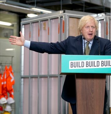 Борис Джонсон пообещал британцам спасти экономику, озеленить страну и создать научную сверхдержаву