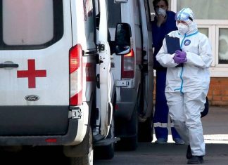 Число случаев заражения коронавирусом в России за сутки возросло на 7 889