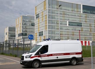 Число выявленных за сутки случаев заражения коронавирусом в России составило 6 852