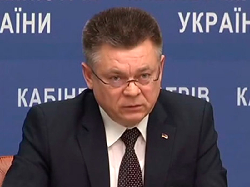 Экс-президента Украины Януковича и двоих бывших министров обороны заподозрили в госизмене, из-за которой был потерян Крым