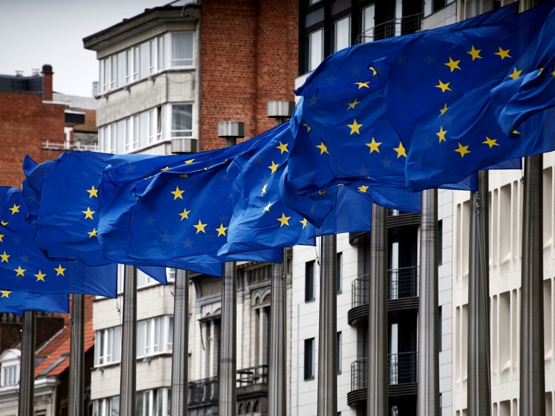 ЕС после открытия границ сохранит запрет на въезд для жителей России, Бразилии и США