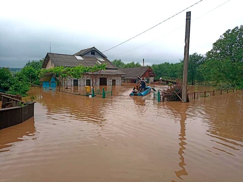 К сильнейшим наводнениям на Украине привели климатические изменения (ФОТО, ВИДЕО)