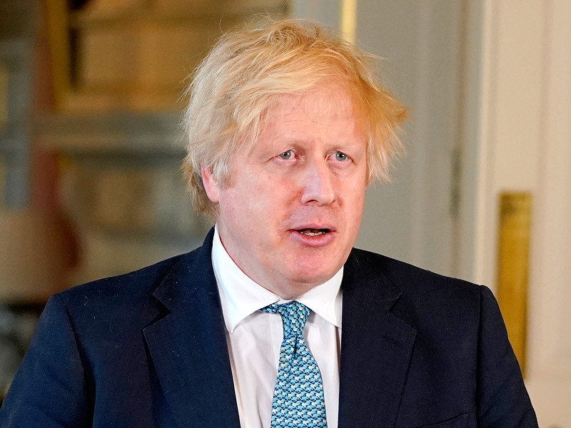 Премьер Великобритании отверг появившиеся во время протестов требования  снести памятники великим британцам