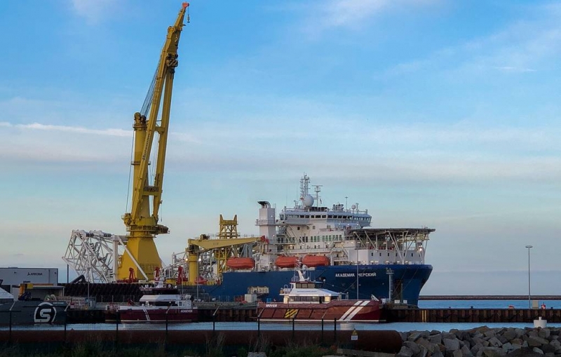 РБК: у способного достроить "Северный поток - 2" судна сменился владелец

