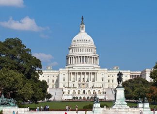 Республиканцы в Конгрессе США предложили ввести «самые жесткие» санкции против России, обвинив ее в спонсировании терроризма