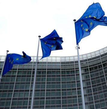 Чрезвычайный саммит ЕС по созданию фонда для восстановления экономики после коронавируса длится уже четыре дня