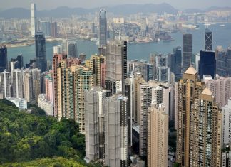 ЕС готовится ограничить экспорт технологий в Гонконг