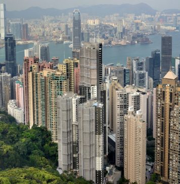 ЕС готовится ограничить экспорт технологий в Гонконг