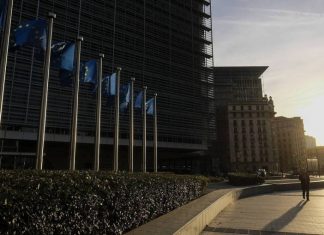 ЕС сократил список безопасных стран для открытия границ