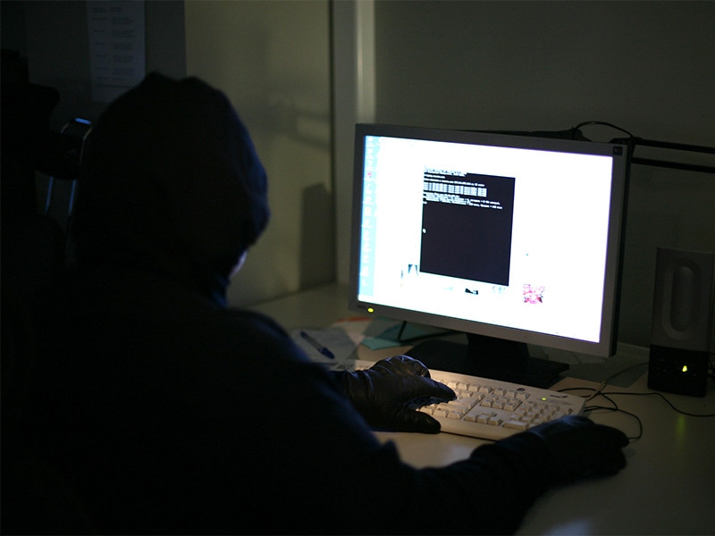 Германия призвала страны ЕС ввести санкции против России из-за кибератак на бундестаг