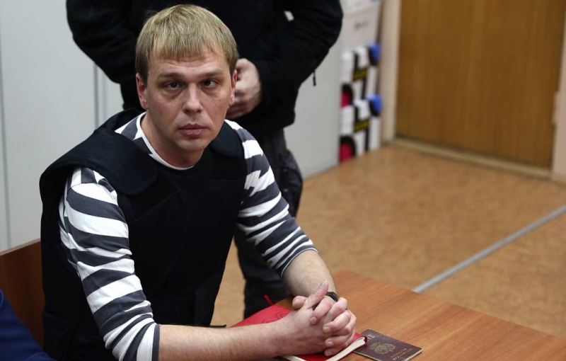 Голунов подал иск на 5 млн рублей к пятерым задержавшим его полицейским