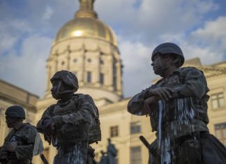 Губернатор Джорджии из-за протестов повторно задействовал Нацгвардию в Атланте