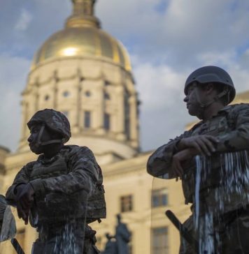 Губернатор Джорджии из-за протестов повторно задействовал Нацгвардию в Атланте