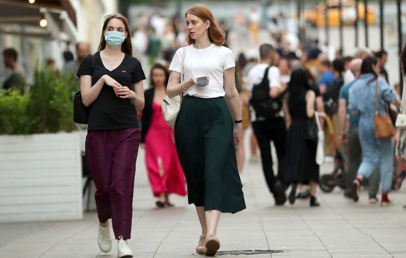 Обязательный масочный режим на улицах Москвы отменяется с 13 июля

