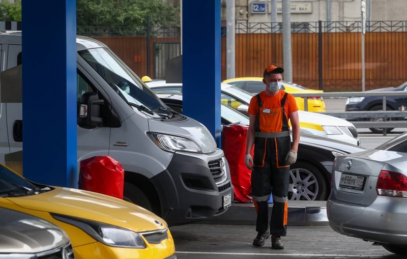 Перевод автомобиля с бензина на газ будет обходиться россиянам на 90% дешевле