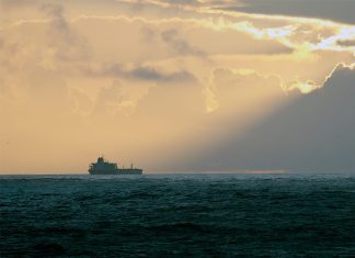 Пираты захватили в заложники российско-украинских моряков в Гвинейском заливе