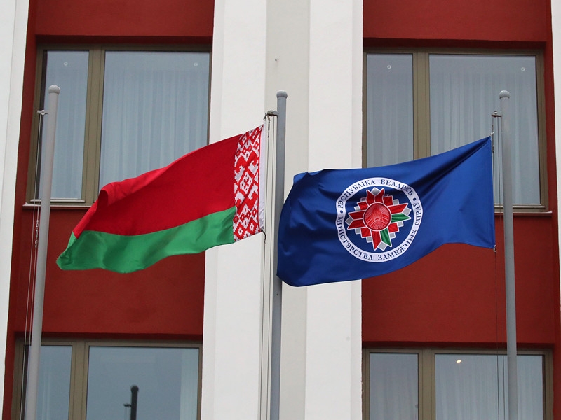 После задержания "российских боевиков" в МИД Белоруссии вызваны послы РФ и Украины