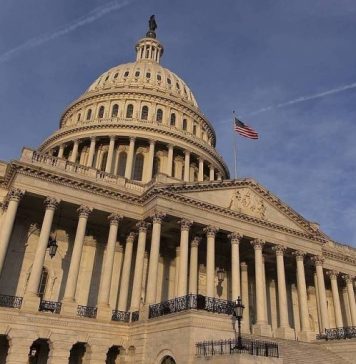 Reuters: в Сенате США предложили ежегодно выделять Украине $300 млн военной помощи