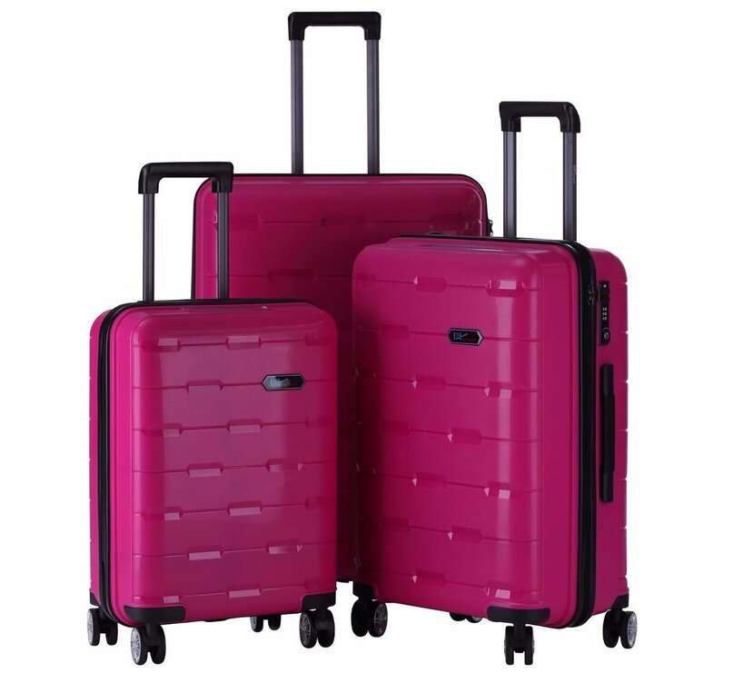 Дорожные чемоданы