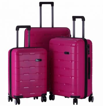 Дорожные чемоданы