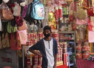 СМИ: Индия обогнала Россию по числу заразившихся коронавирусом