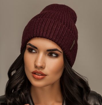 Большой выбор шапок