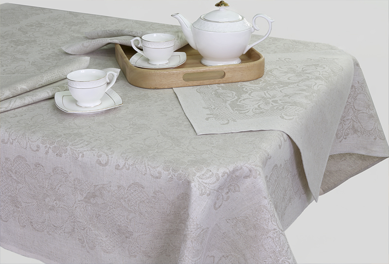 Красивые льняные скатерти