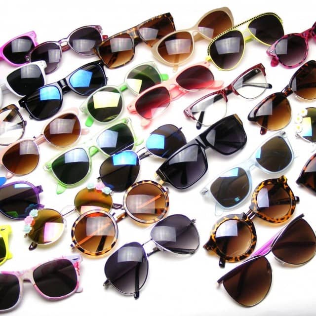 Очки солнцезащитные оптом