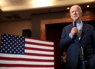 Американская разведка считает, что Россия распространяет дезинформацию о Байдене