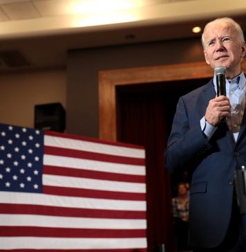 Американская разведка считает, что Россия распространяет дезинформацию о Байдене