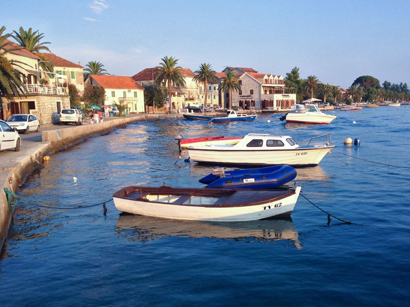 Черногория разрешила россиянам въезд без ограничений