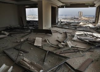 Число погибших при взрыве в Бейруте увеличилось до 137