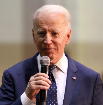 Джо Байден осудил подавление протестов в Белоруссии: «Это не действия уверенно победившего лидера»