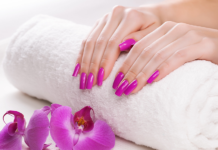 Где сделать идеальный маникюр