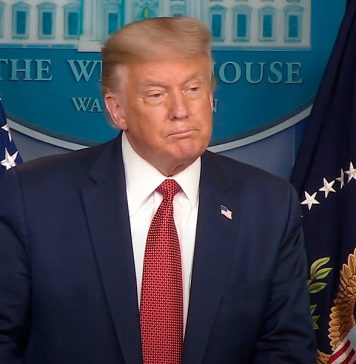 Конференцию Трампа в Белом доме прерывали из-за перестрелки, в которой пострадали два человека